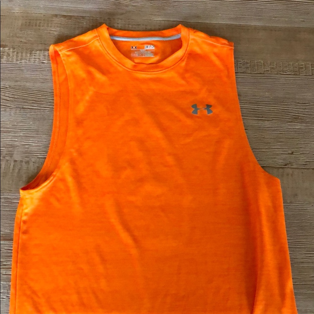 Men’s Small Under Armour tank top